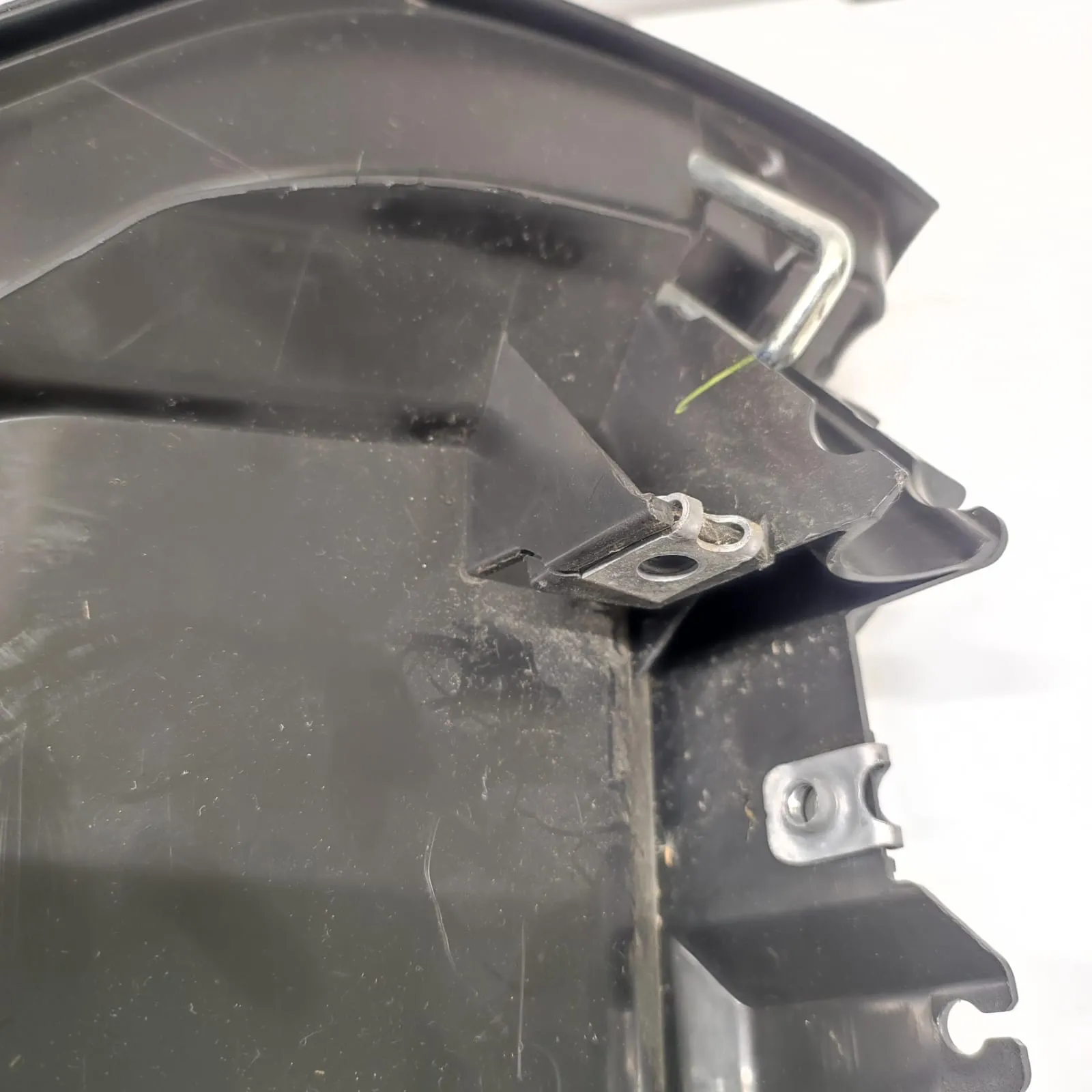 Vani porta oggetti Dx e Sx X-Max 300 / 125 (dal 2021 al 2022) - immagine 7