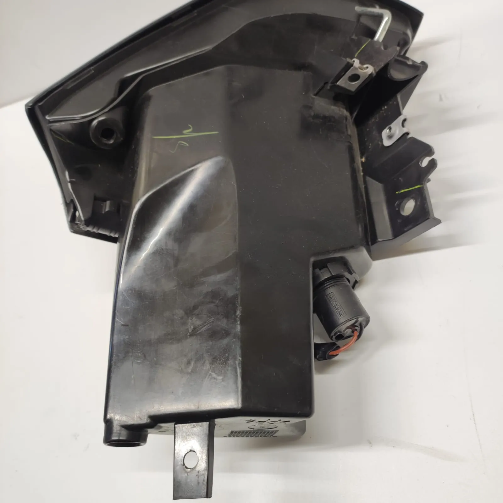 Vani porta oggetti Dx e Sx X-Max 300 / 125 (dal 2021 al 2022) - immagine 8