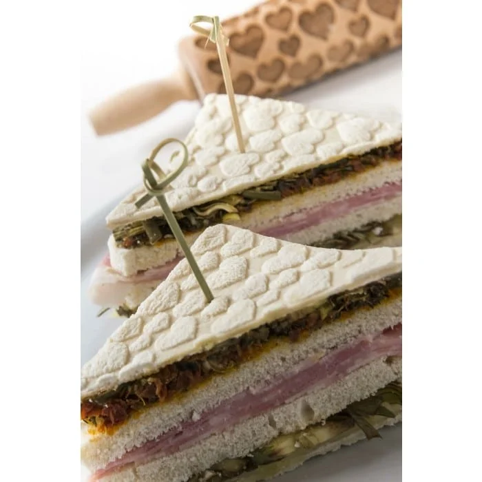 Mattarello Decorativo Cuore in legno di faggio - immagine 6