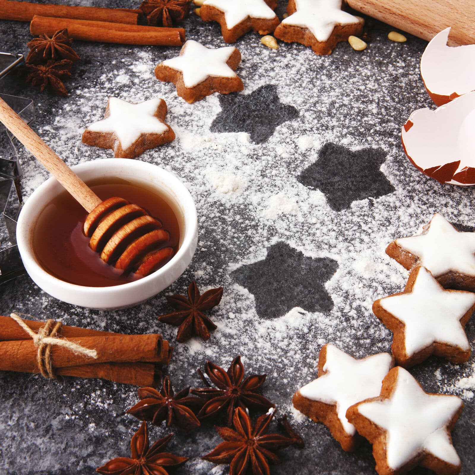 Set 6 Pz Tagliapasta a Stella in Acciaio Inox - immagine 2