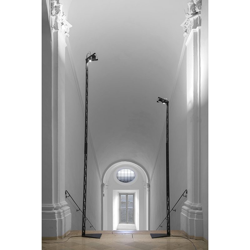 Lampada da terra piantana LED Fireman – Karman - immagine 3