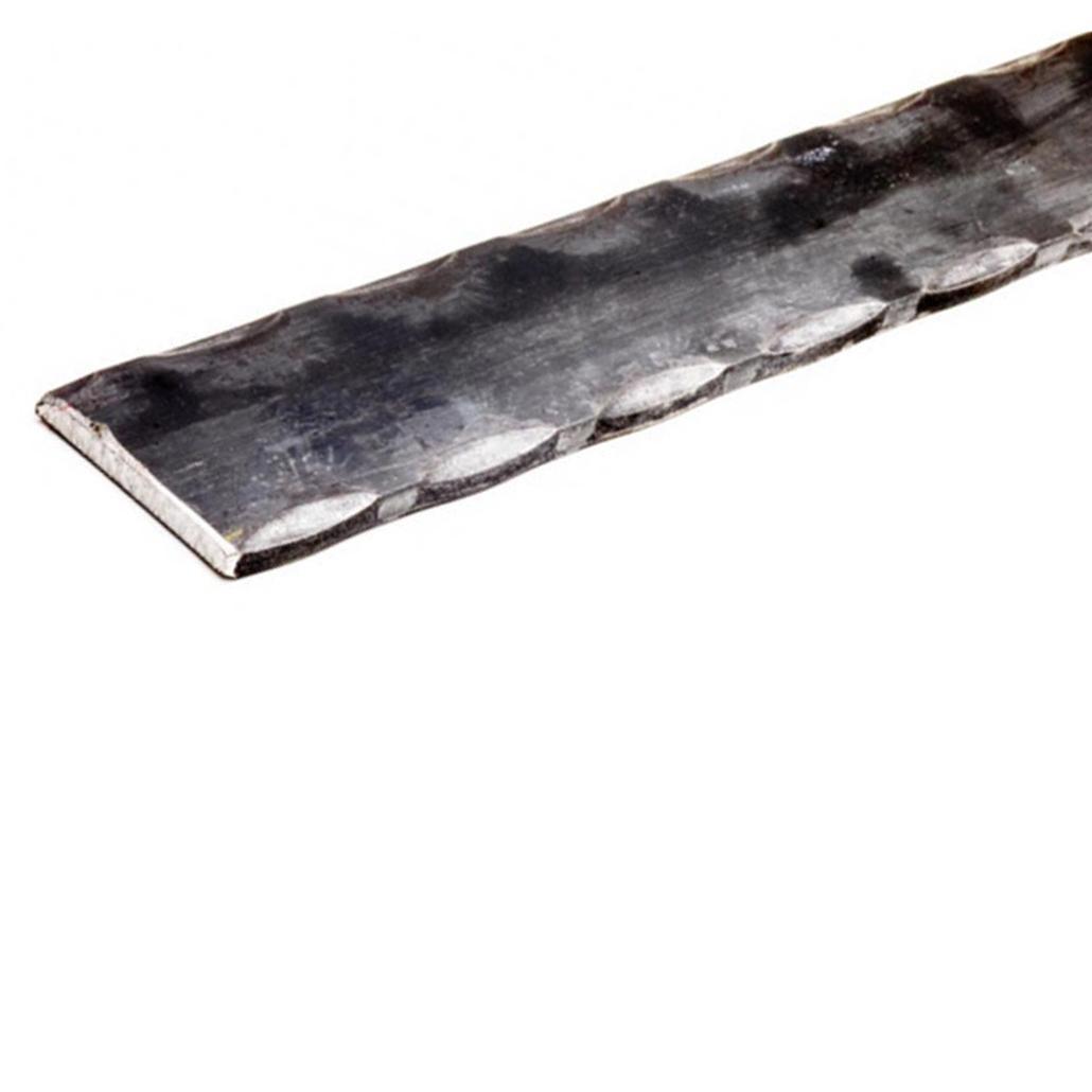Ferro piatto spigolato 25×10 mm in ferro battuto