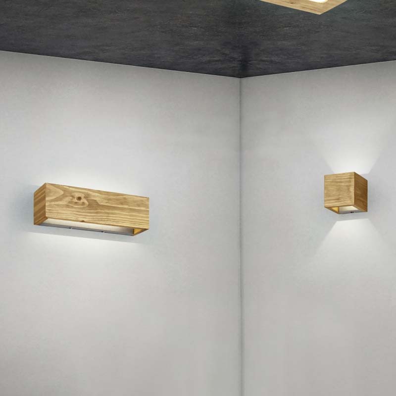 Applique Led Brad rettangolare/cubo in legno bi-emissione dimmerabile tramite interruttore 13,5/4,3W- Trio Lighting