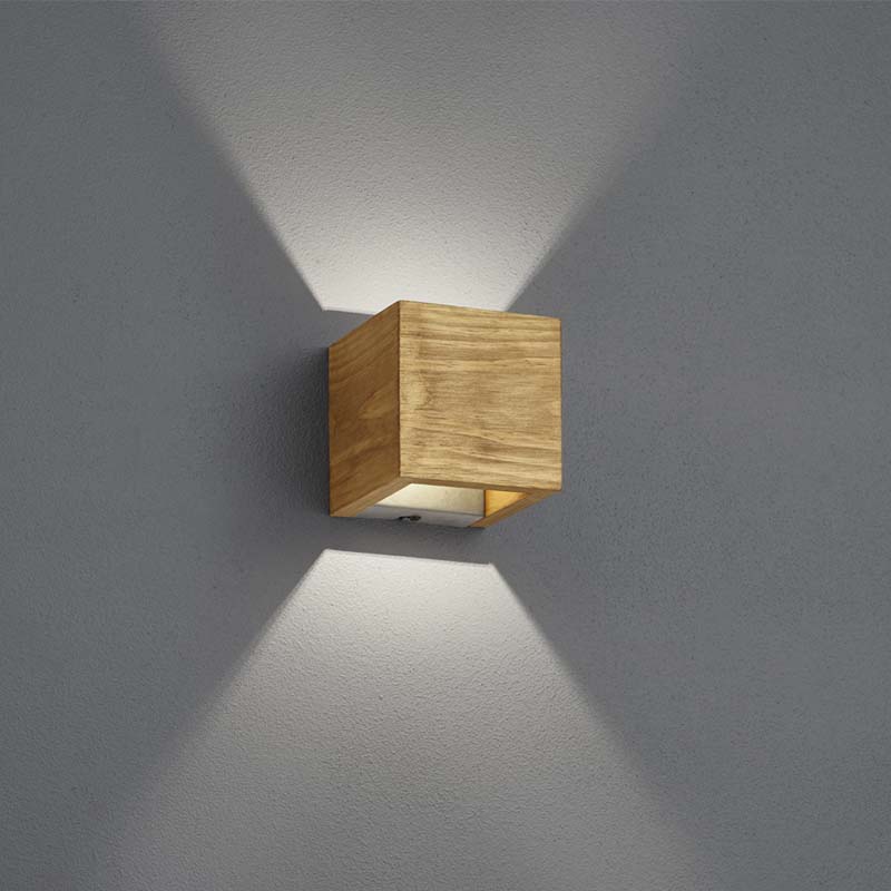 Applique Led Brad rettangolare/cubo in legno bi-emissione dimmerabile tramite interruttore 13,5/4,3W- Trio Lighting - immagine 3